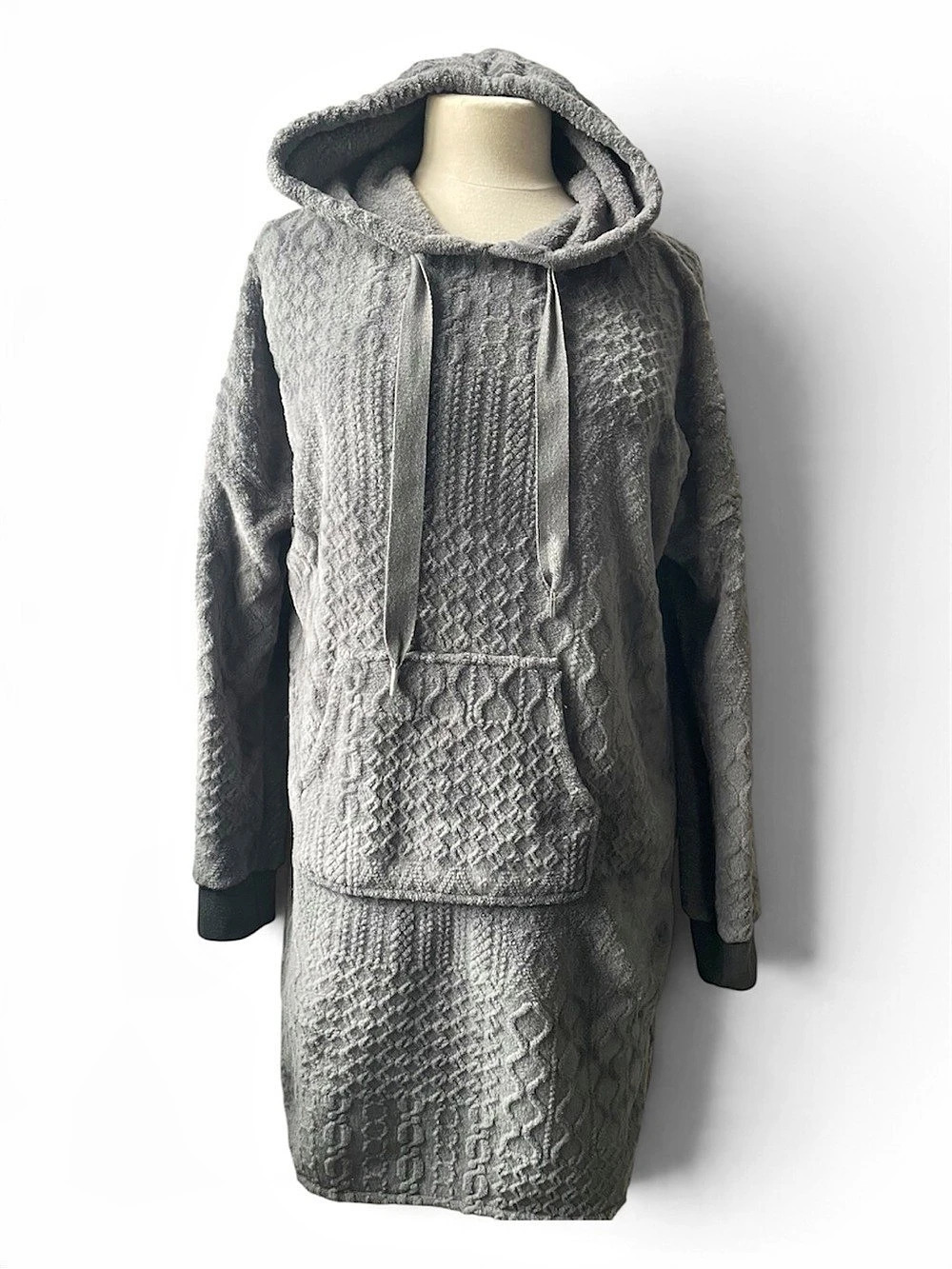 Denver Hayes Plush Hooded Nightshirt Gray Cable Texture Sleepwear Women's M